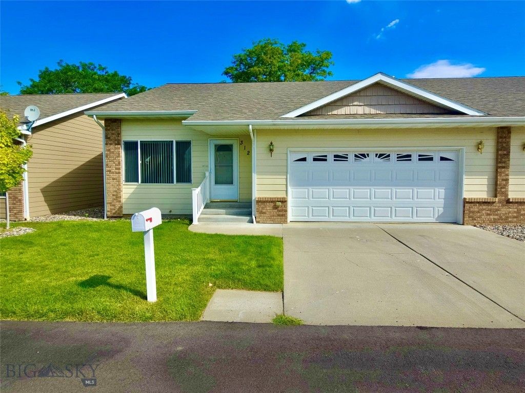 3121 New Hope Drive 9, Billings, MT 59102