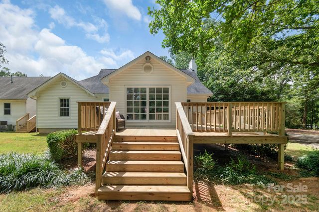 5402 Weddington Road, Wesley Chapel, NC 28110