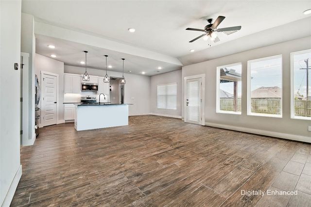 1820 Sunrise Circle, Centerton, AR 72719