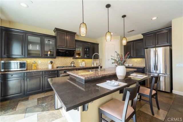 13985 Riverglen, Eastvale, CA 92880