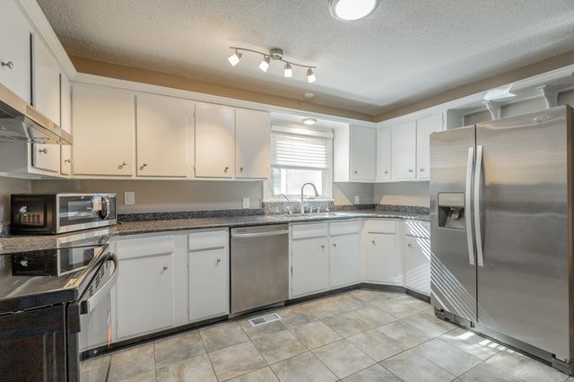 2801 Haywood Avenue, Chattanooga, TN 37415