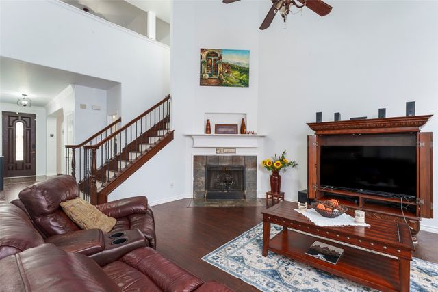 4924 Marsh Harrier Avenue, Grand Prairie, TX 75052