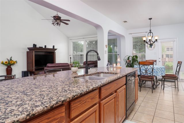 4924 Marsh Harrier Avenue, Grand Prairie, TX 75052