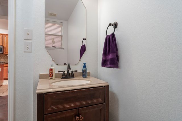 4924 Marsh Harrier Avenue, Grand Prairie, TX 75052