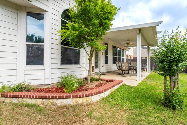 4924 Marsh Harrier Avenue, Grand Prairie, TX 75052