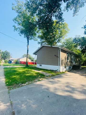1927 22nd Street, Des Moines, IA 50310