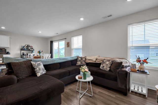 3057 Lamptonridge Drive, Columbus, OH 43232
