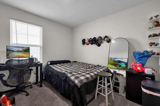 3057 Lamptonridge Drive, Columbus, OH 43232