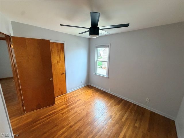 4717 Summer Lane, Brooklyn, OH 44144