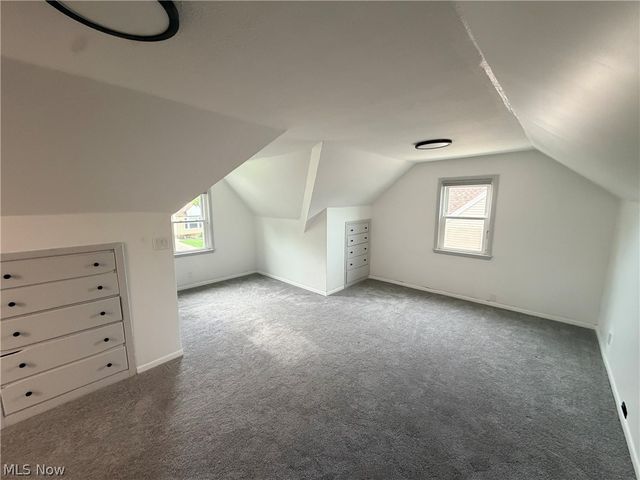 4717 Summer Lane, Brooklyn, OH 44144