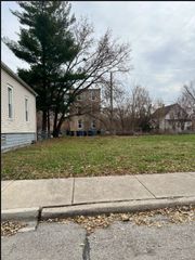6531 S Emerald Avenue, Chicago, IL 60621