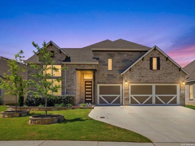 111 HUNTWICK DR, Boerne, TX 78006