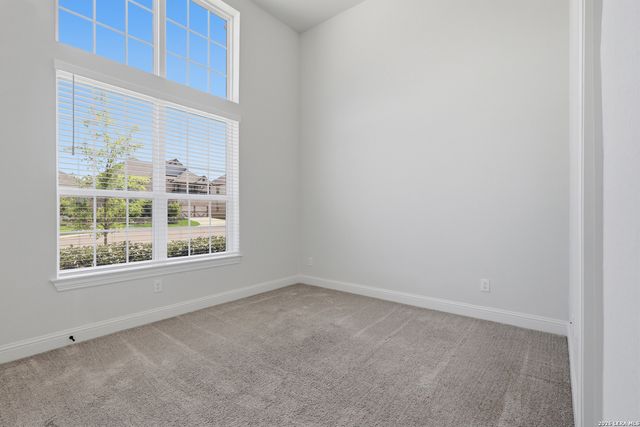 111 HUNTWICK DR, Boerne, TX 78006