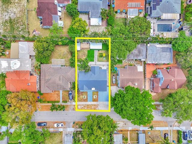 876 NE 81st St, Miami, FL 33138