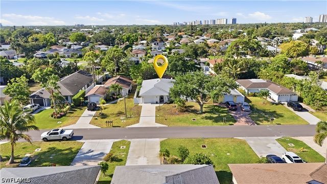 742 99th AVE N, Naples, FL 34108