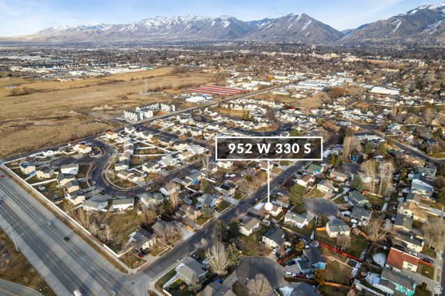 952 W 330 S, Logan, UT 84321