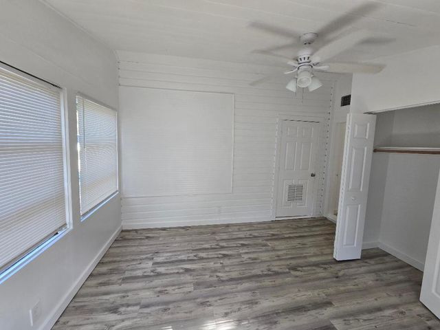 301 S 7th S Street C, Fort Pierce, FL 34950