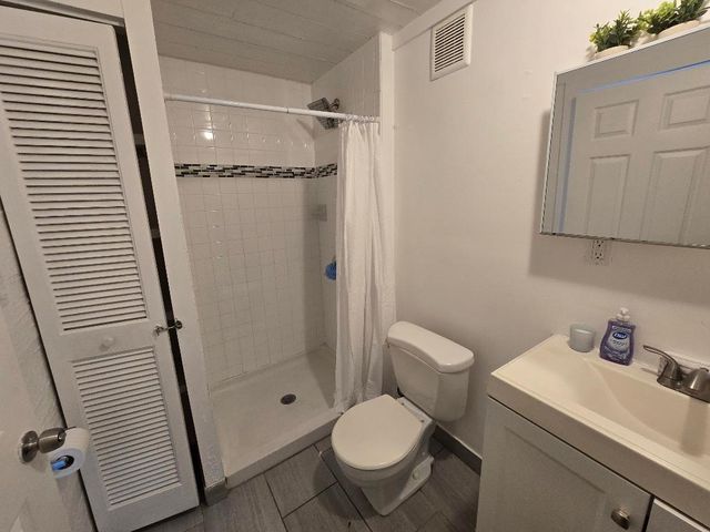 301 S 7th S Street C, Fort Pierce, FL 34950