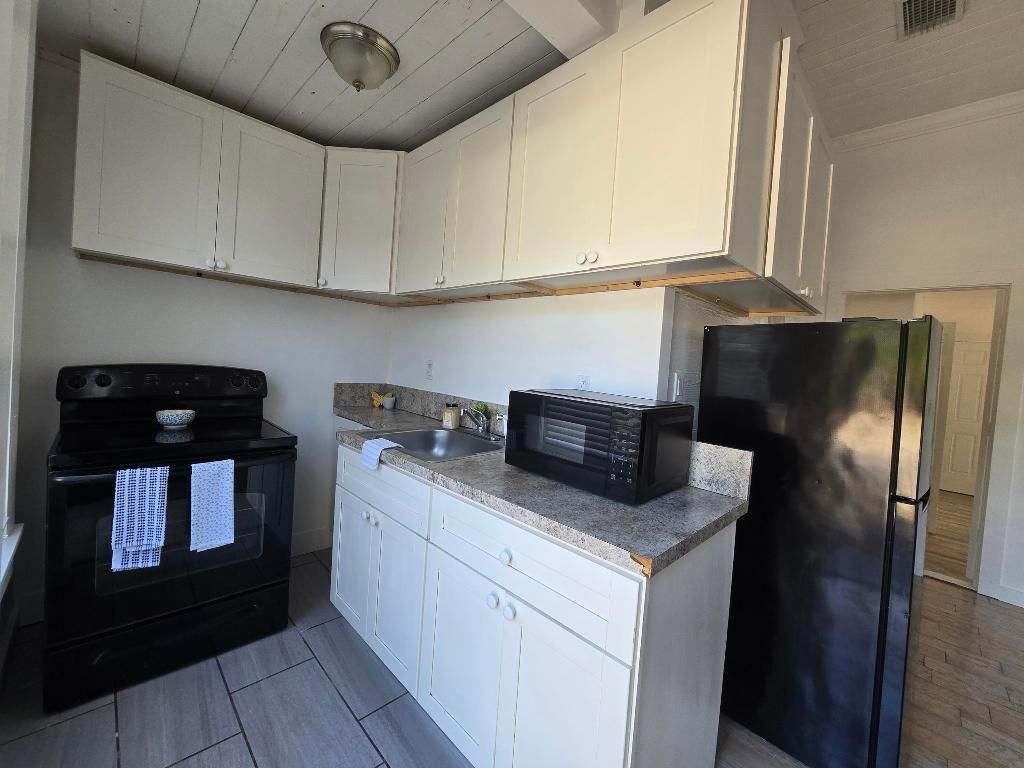 301 S 7th S Street C, Fort Pierce, FL 34950