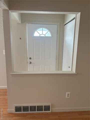 35122 TERRYBROOK Drive, Sterling Heights, MI 48312