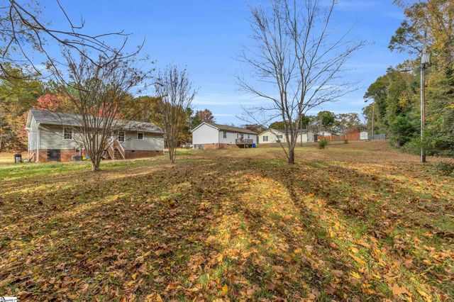 102 Pyle Court, Spartanburg, SC 29306