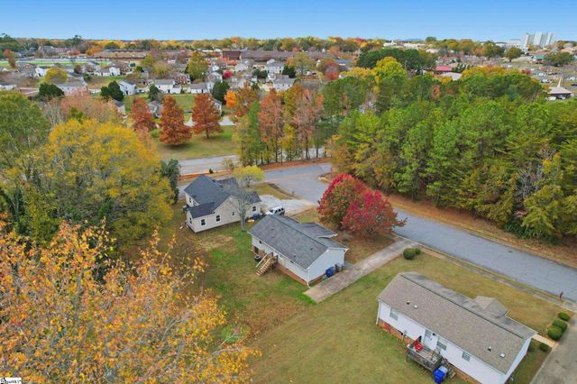 102 Pyle Court, Spartanburg, SC 29306