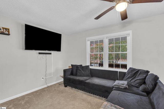 102 Pyle Court, Spartanburg, SC 29306