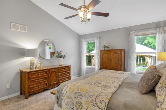 4305 Bedford Oaks Court, Wentzville, MO 63385