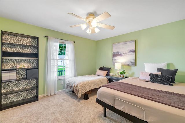 4305 Bedford Oaks Court, Wentzville, MO 63385