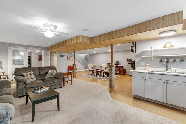 4305 Bedford Oaks Court, Wentzville, MO 63385