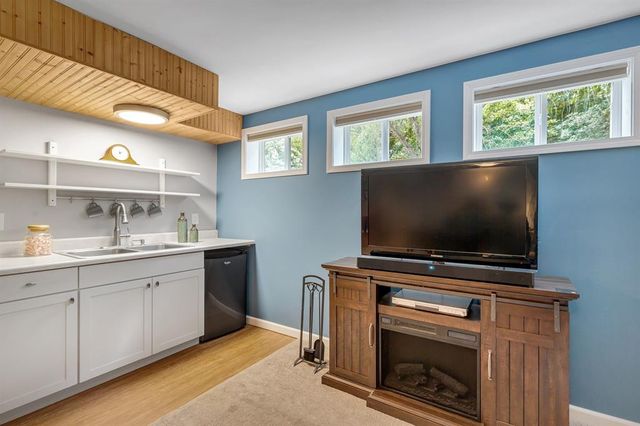 4305 Bedford Oaks Court, Wentzville, MO 63385