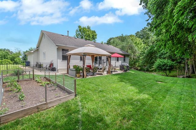 4305 Bedford Oaks Court, Wentzville, MO 63385