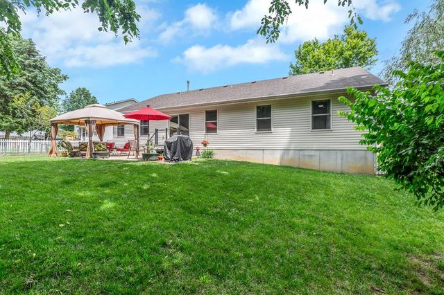 4305 Bedford Oaks Court, Wentzville, MO 63385