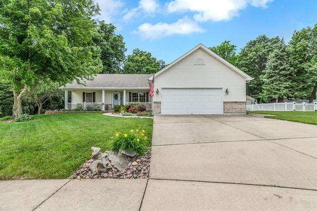 4305 Bedford Oaks Court, Wentzville, MO 63385