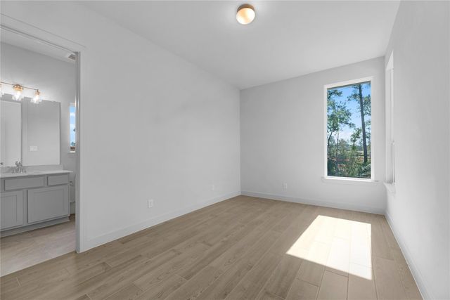27125 Pioneer Ridge Court, Montgomery, TX 77316