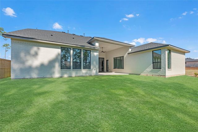 27125 Pioneer Ridge Court, Montgomery, TX 77316