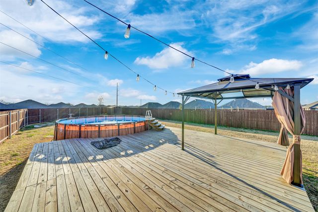 210 Augusta Court, Caddo Mills, TX 75135