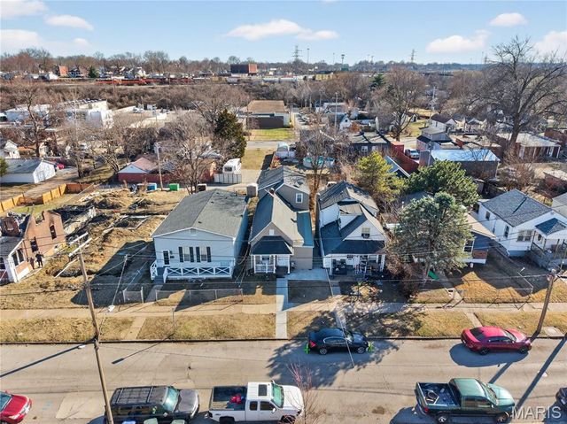 6828 Magnolia Avenue, St Louis, MO 63143