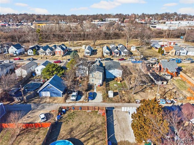 6828 Magnolia Avenue, St Louis, MO 63143