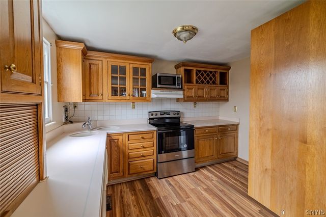 8238 Lucchesi Drive, Clay, NY 13041