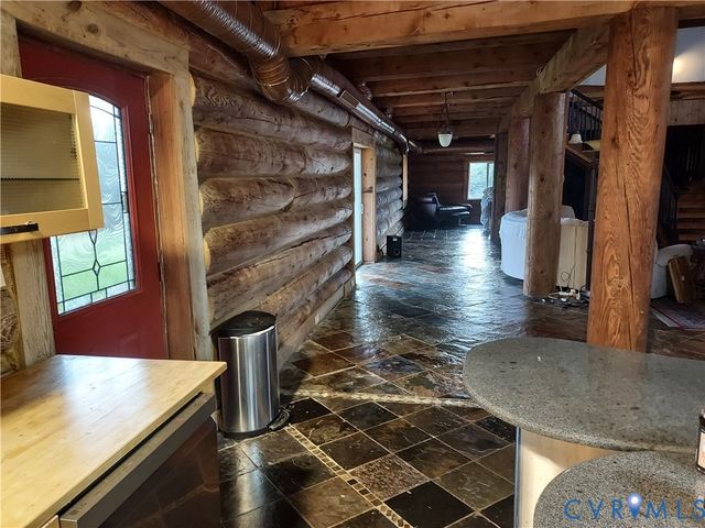 6430 River Rd, Columbia, VA 23038