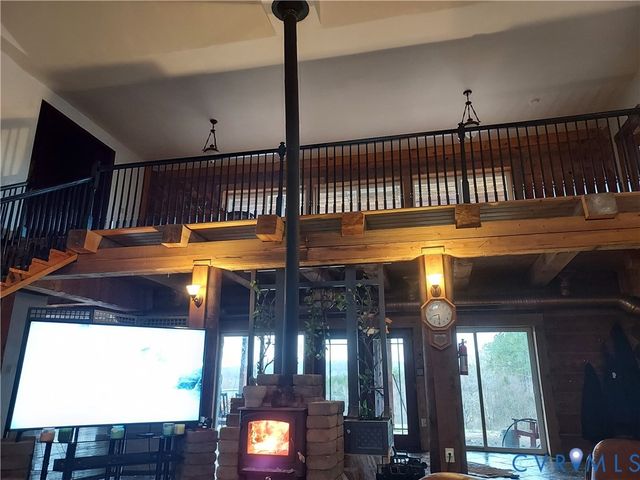 6430 River Rd, Columbia, VA 23038