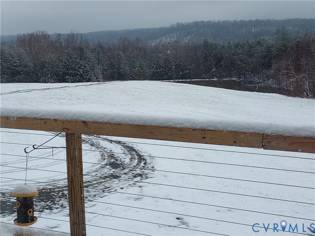 6430 River Rd, Columbia, VA 23038