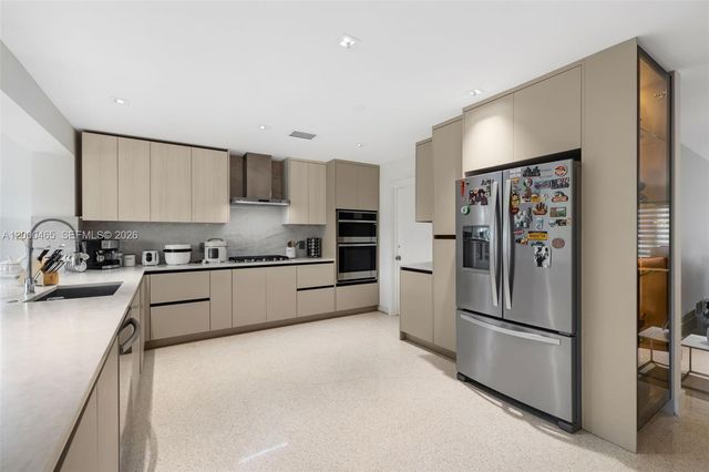 1700 N 48th Ave, Hollywood, FL 33021