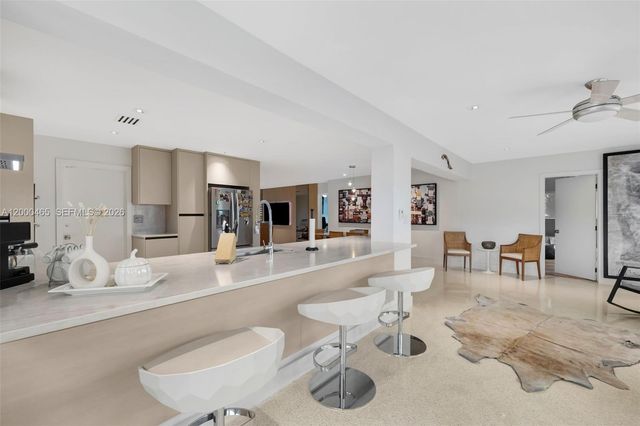 1700 N 48th Ave, Hollywood, FL 33021