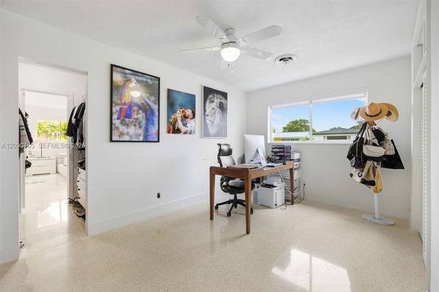 1700 N 48th Ave, Hollywood, FL 33021