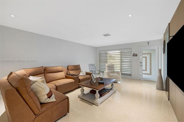 1700 N 48th Ave, Hollywood, FL 33021