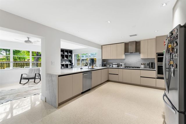 1700 N 48th Ave, Hollywood, FL 33021