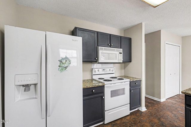 501 Bellmeade Bay Drive, Durham, NC 27703