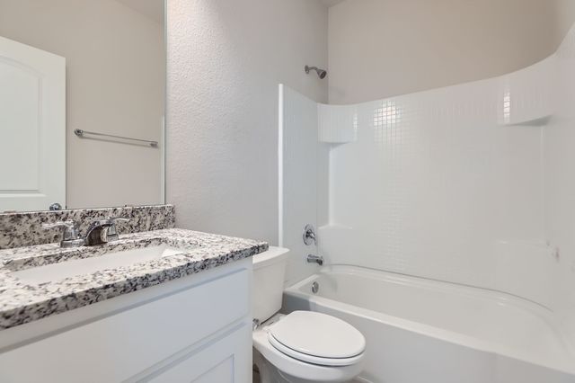 301 E Lamar Street 14, Mckinney, TX 75069